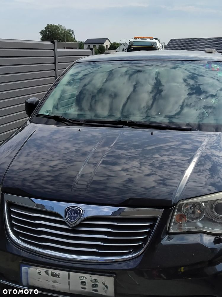 Lancia Voyager