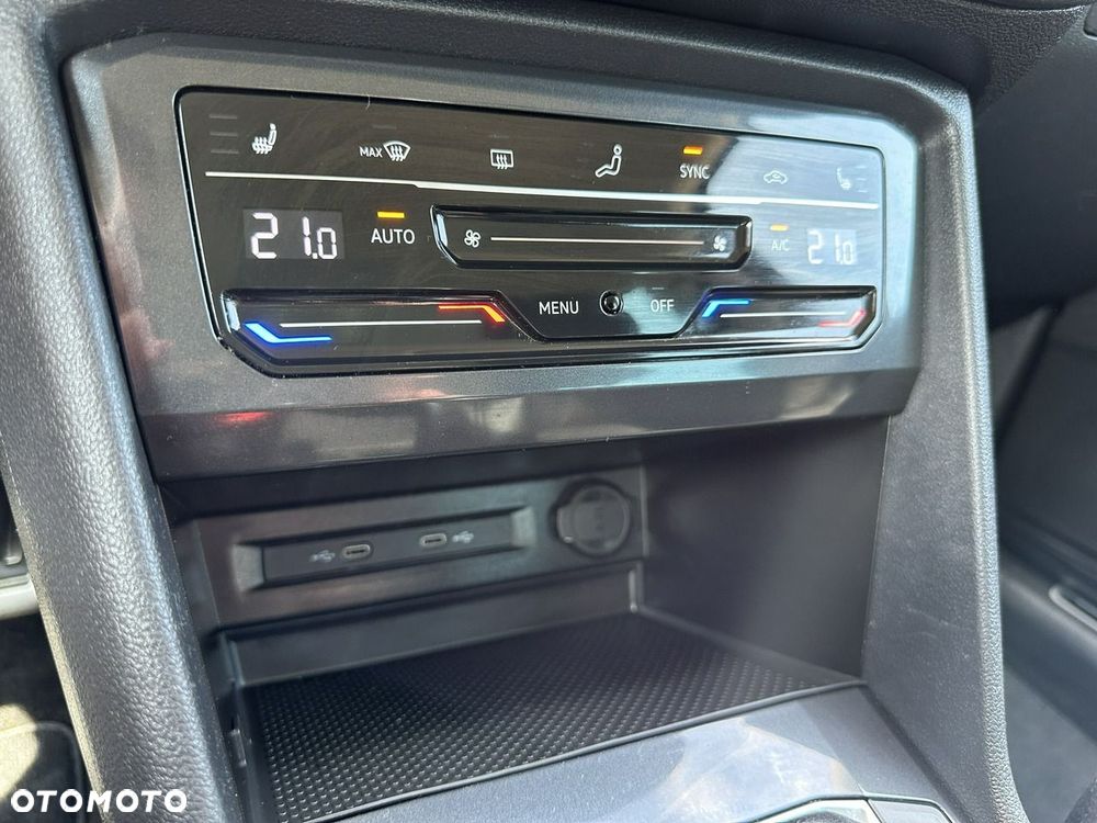 Volkswagen Tiguan 1.5 TSI OPF ACTIVE - 24