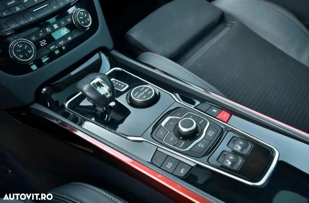 Peugeot 508 RXH Hybrid4 - 8