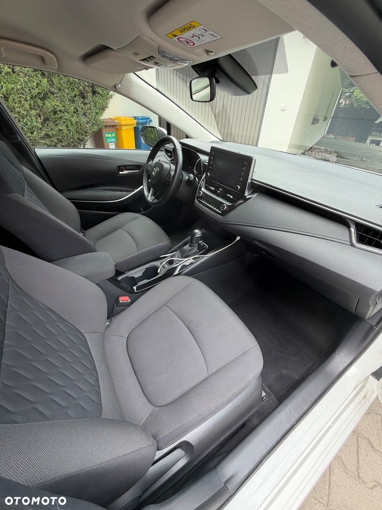 Toyota Corolla 1.8 Hybrid Comfort - 10