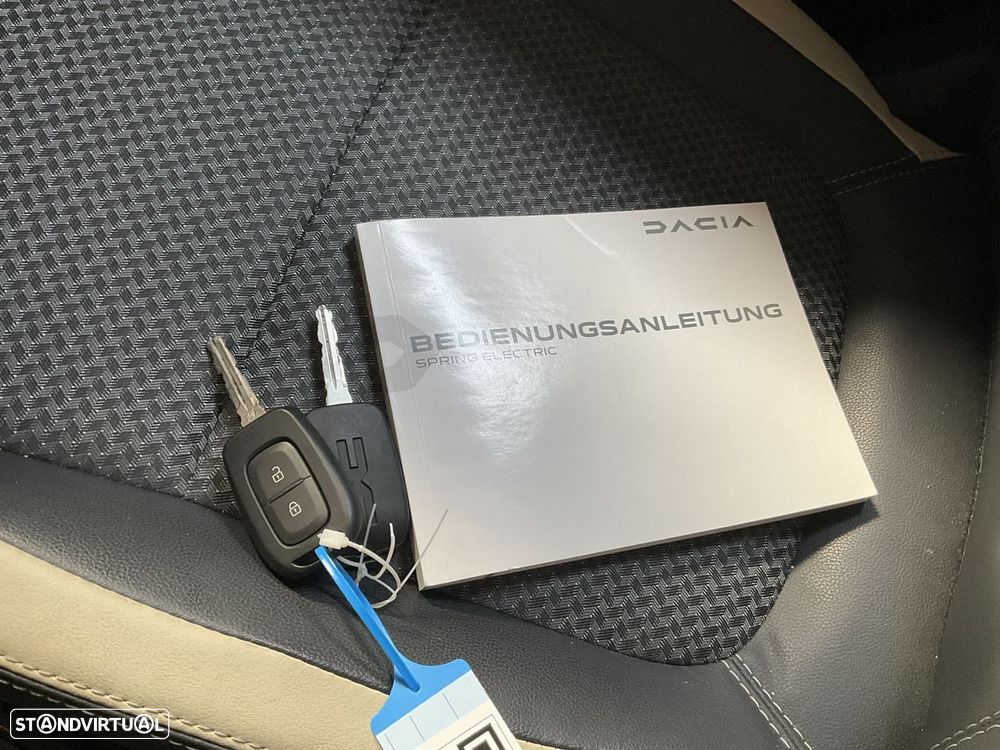 Dacia Spring ESSENTIAL - 10