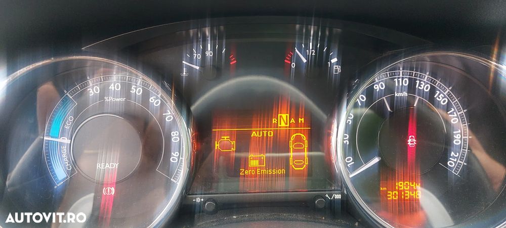 Peugeot 3008 2.0 HDI BVA FAP Premium - 14