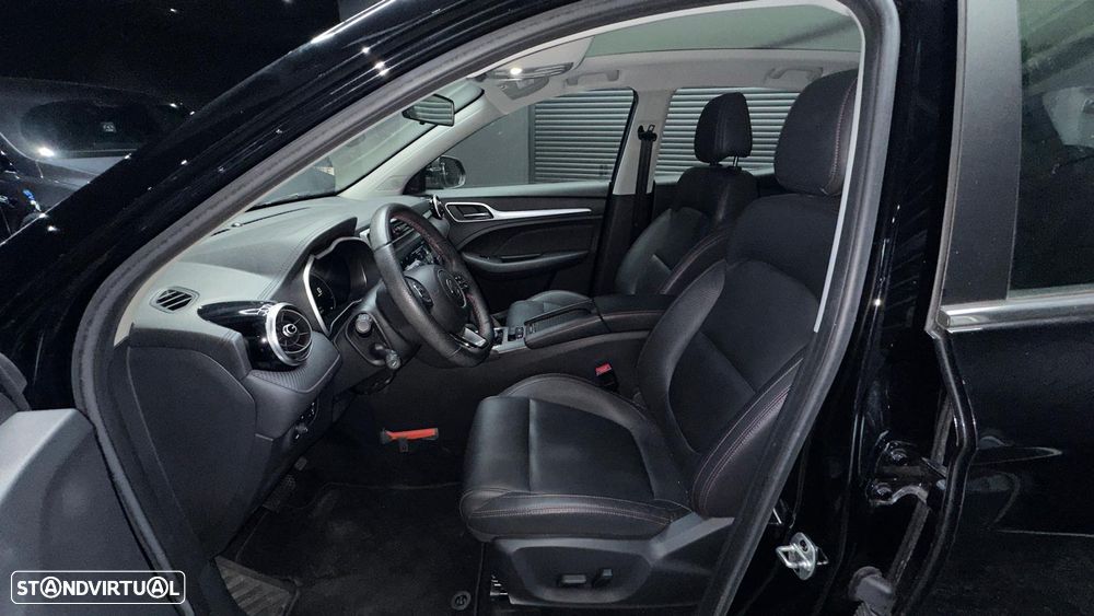 MG ZS EV 50.3 kWh Luxury - 10