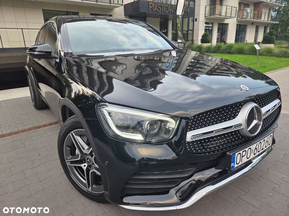 Mercedes-Benz GLC 300 4Matic 9G-TRONIC AMG Line - 4