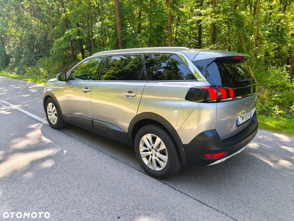 Peugeot 5008 - 11