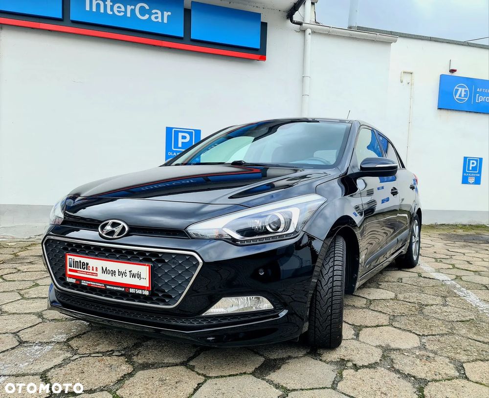 Hyundai i20 - 12