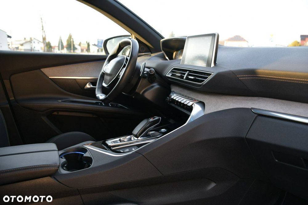 Peugeot 3008 - 24