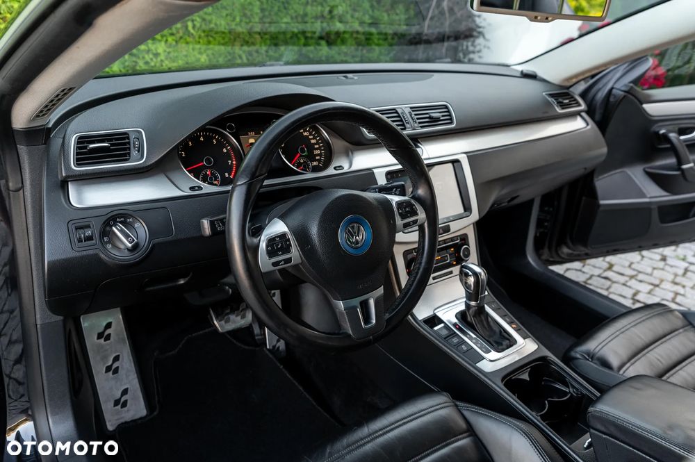 Volkswagen Passat CC 2.0 TSI DSG Exclusive - 30