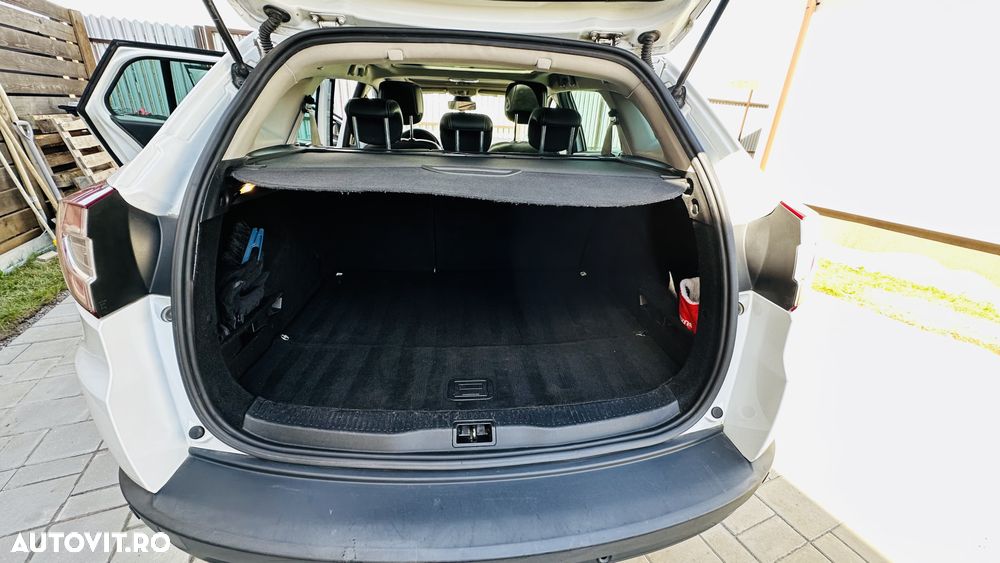 Renault Megane dCi 110 FAP EDC Bose Edition - 8