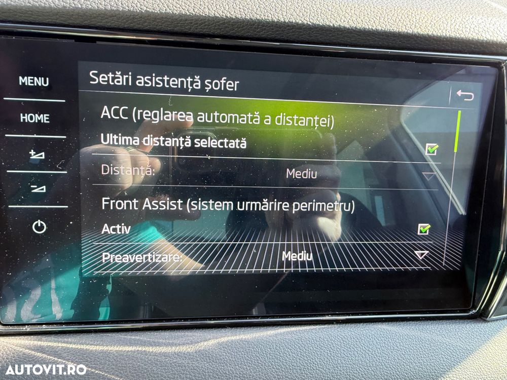 Skoda Karoq 2.0 TDI SCR 4x4 DSG Style - 31