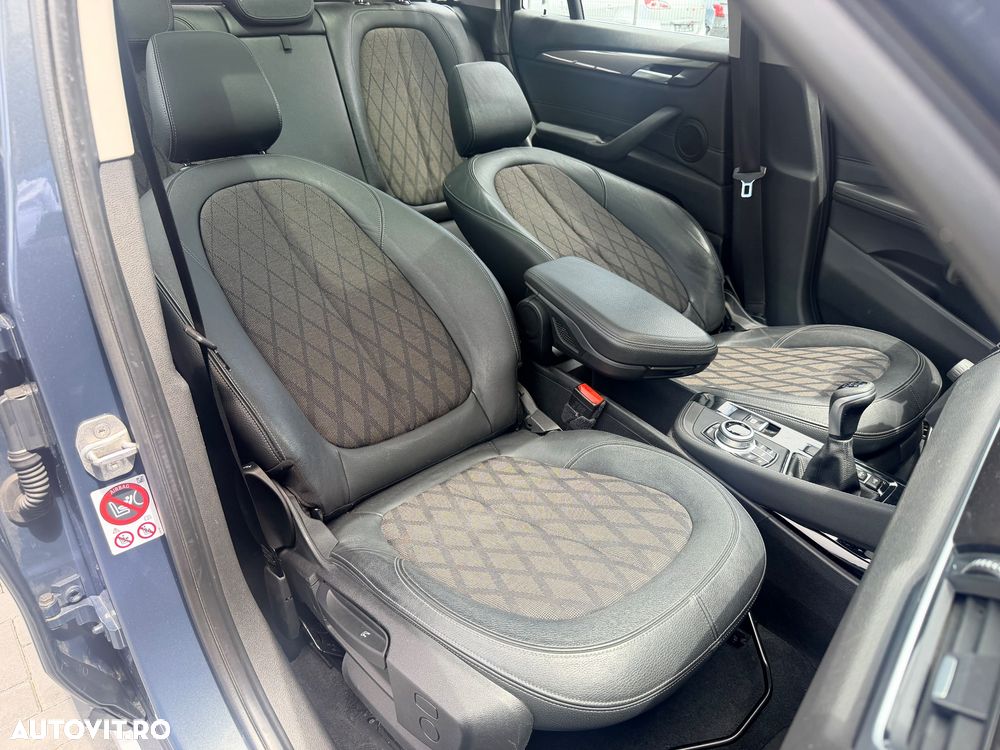 BMW X1 sDrive16d xLine - 27