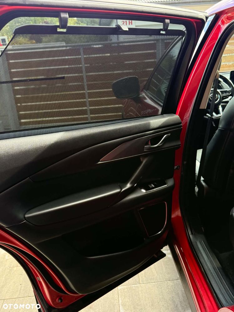 Mazda CX-9 - 16