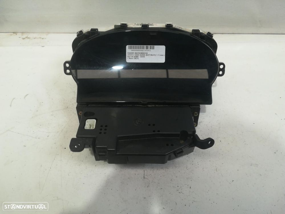 QUADRANTE TOYOTA YARIS VERSO NCP2NLP2 - 1