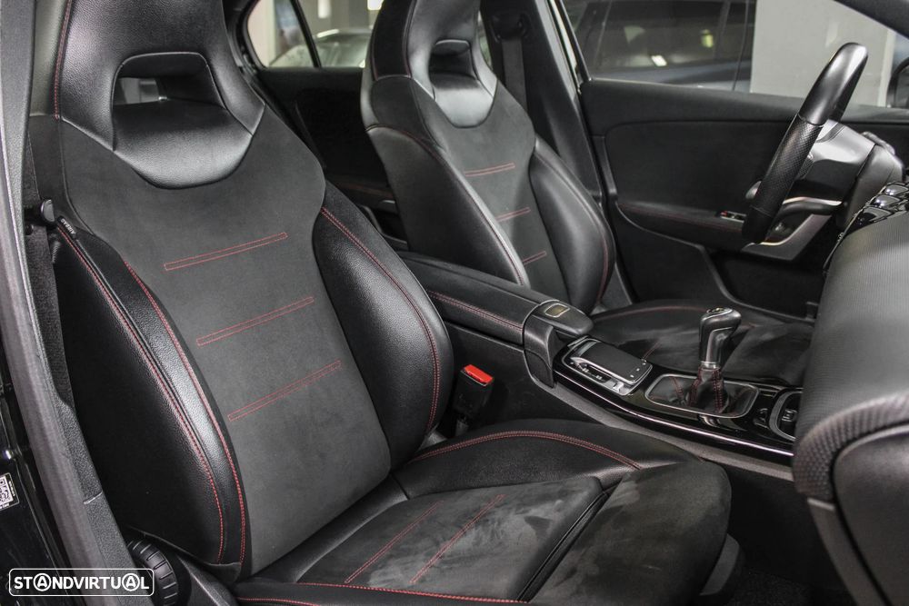 Mercedes-Benz A 160 AMG Line - 18