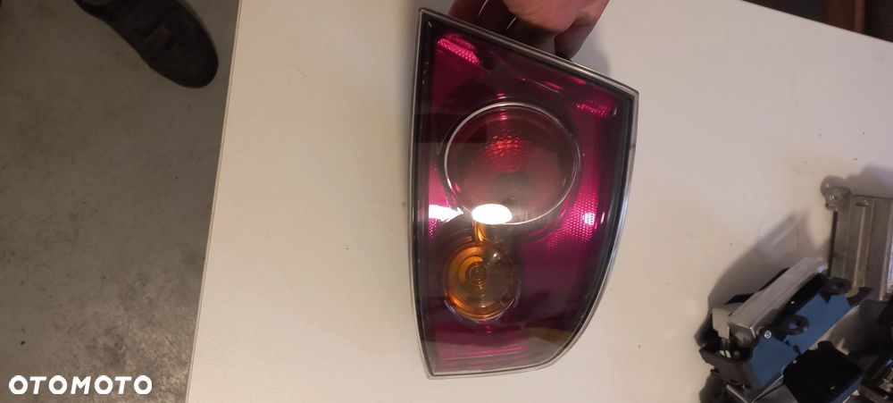 SEAT IBIZA III LAMPA   PRAWA TYŁ TYLNA W BŁOTNIK EU poznan - 1