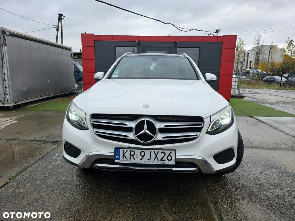 Mercedes-Benz GLC - 2