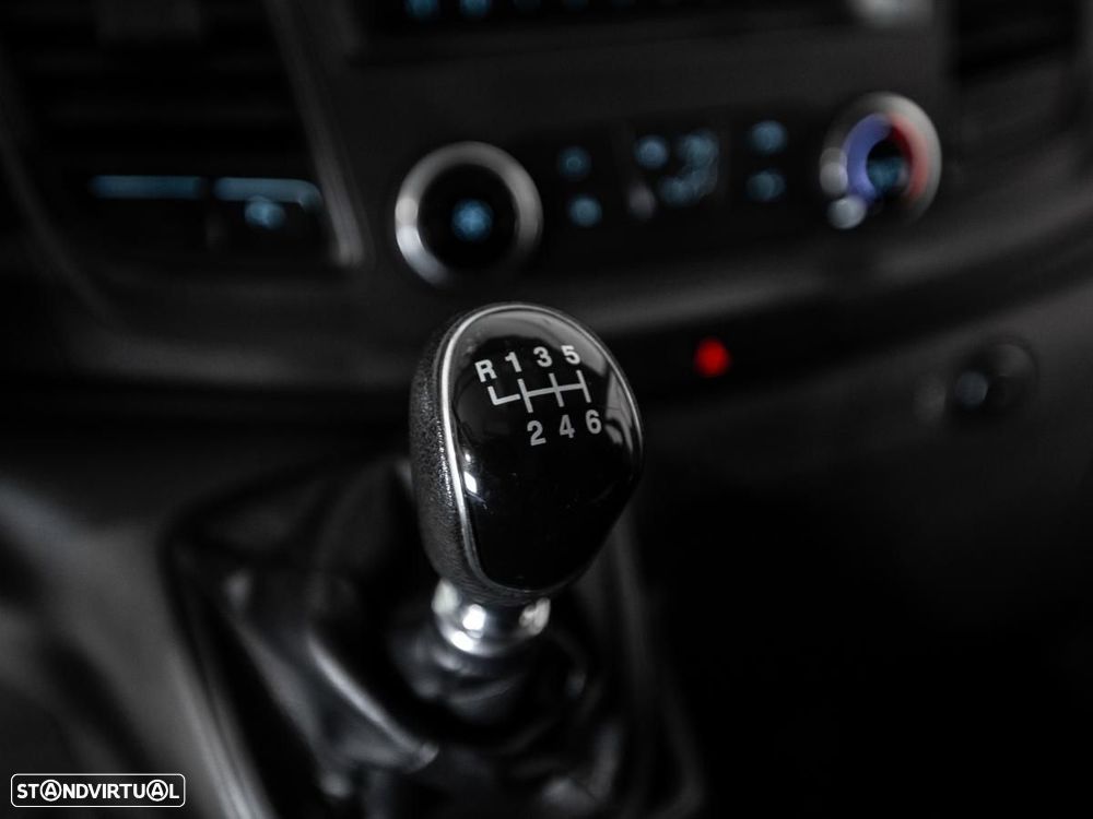 Ford Transit custom 280 2.0 TDCI L1H2 TECTO ALTO TREND C/IVA - 17