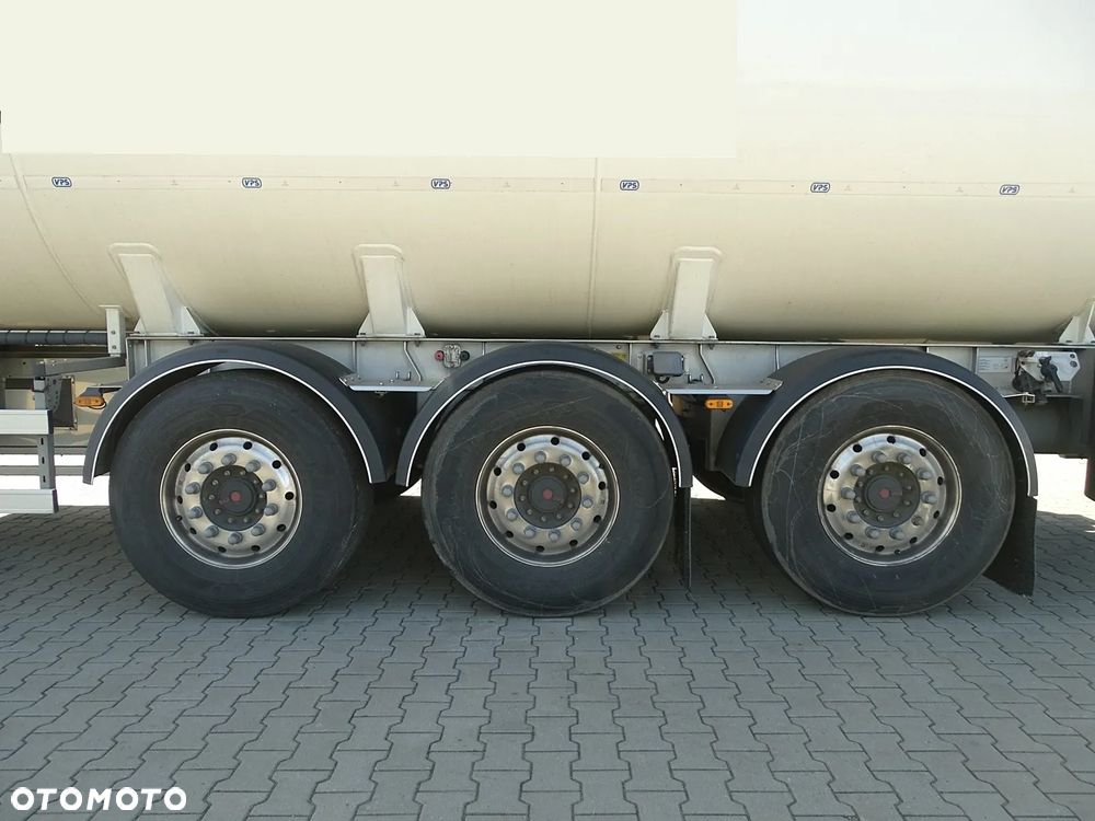 Volvo FH - 19