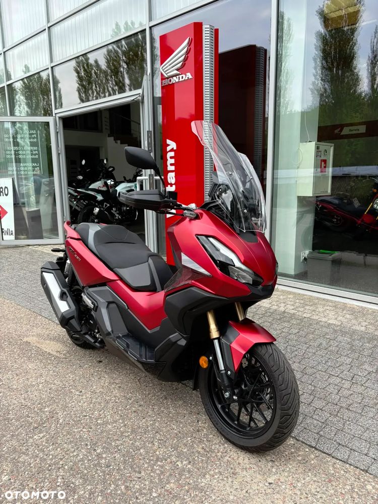 Honda ADV350 - 1