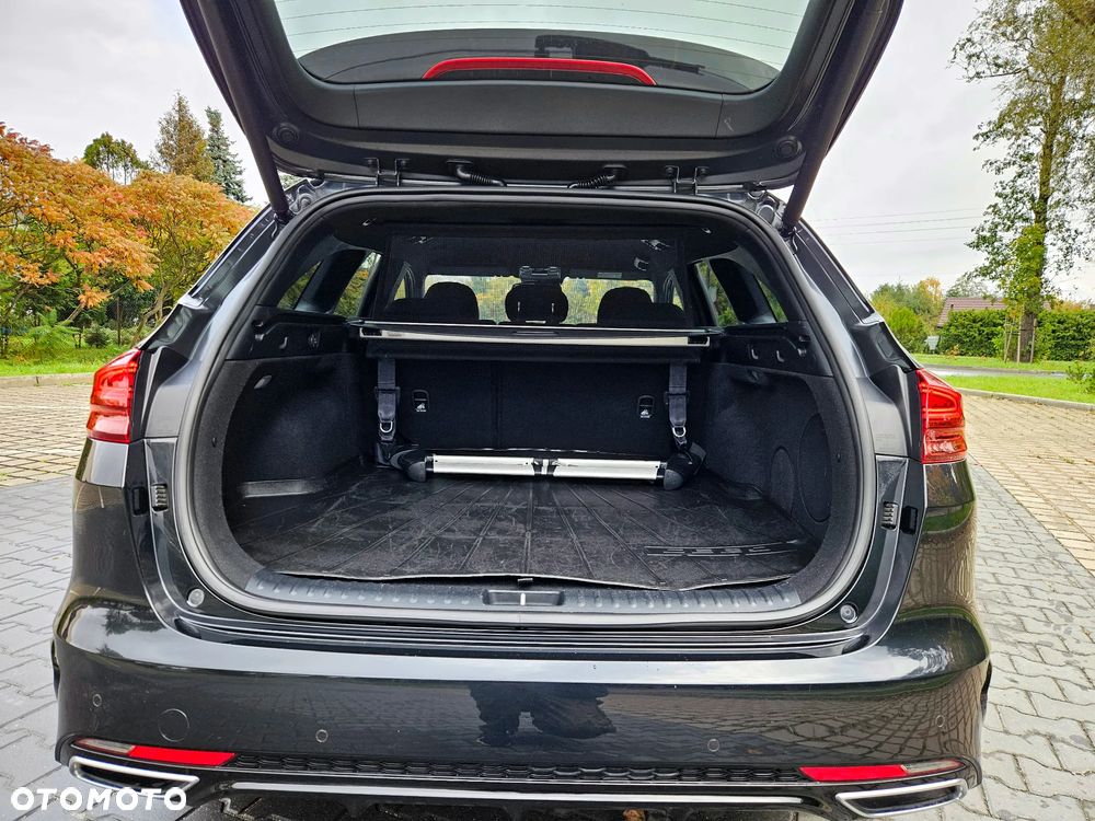 Kia Ceed SW 1.4 T-GDI OPF GT Line - 26