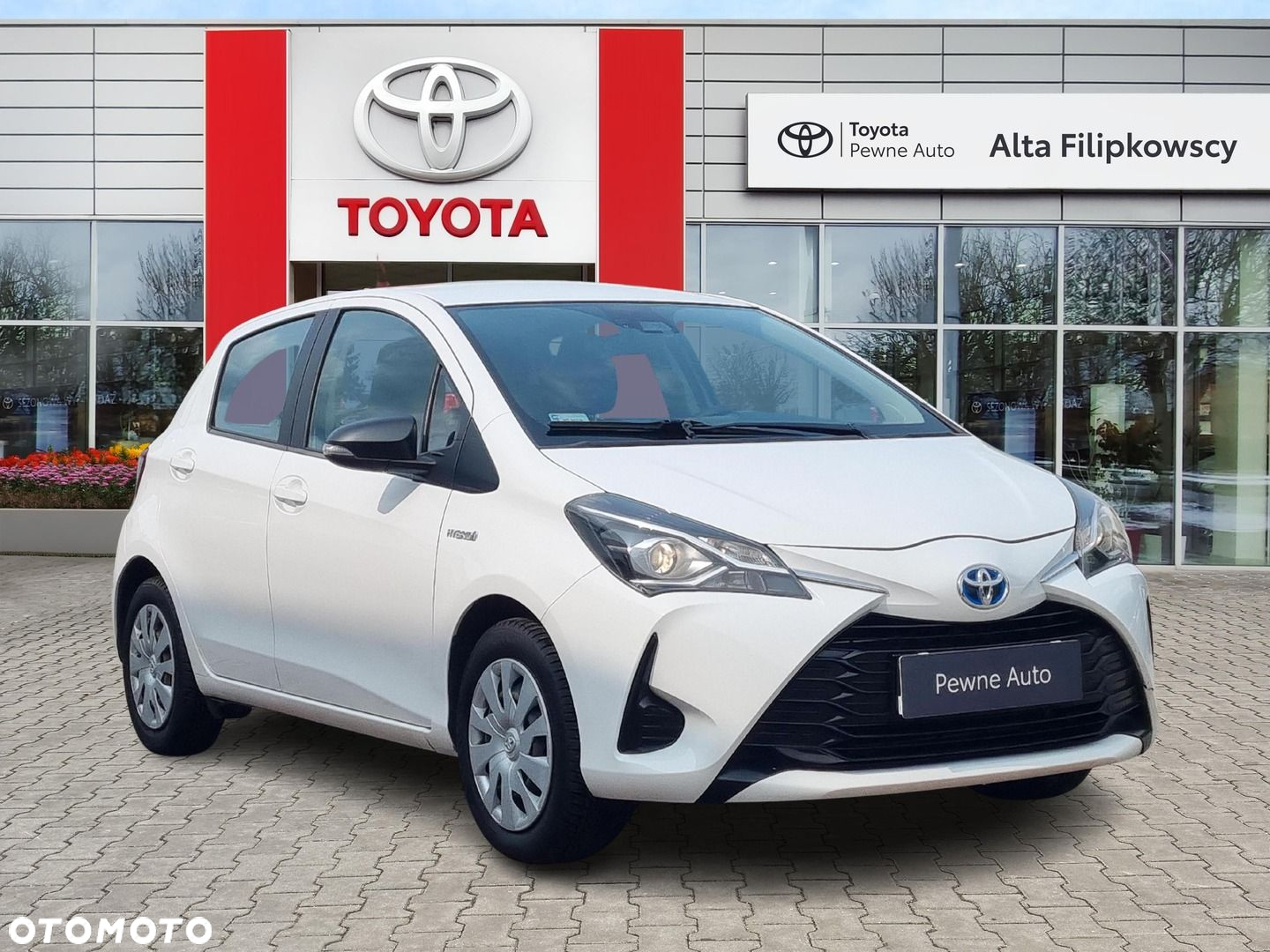 Toyota Yaris - 4
