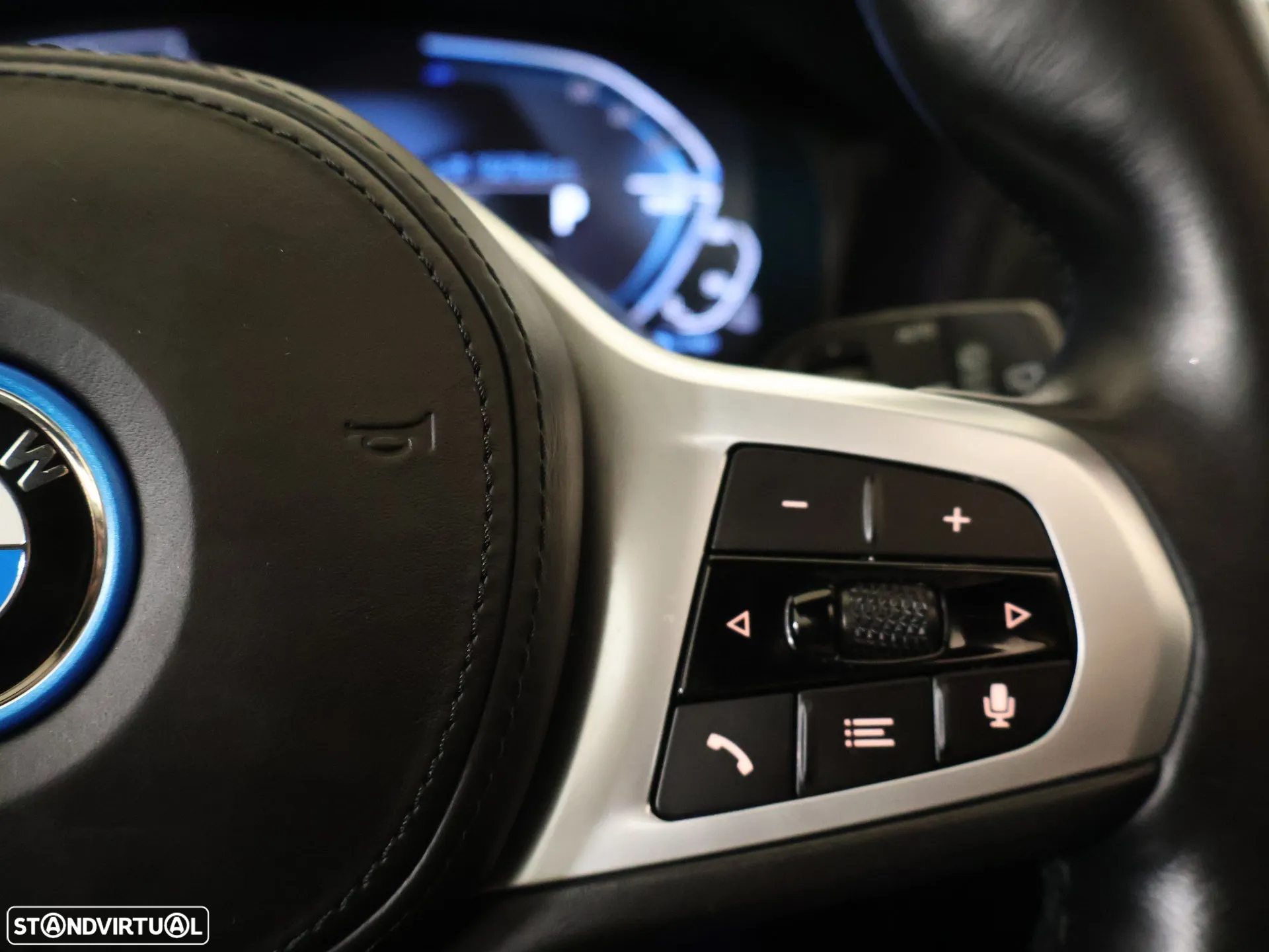BMW 320 e Touring Pack M Auto - 17