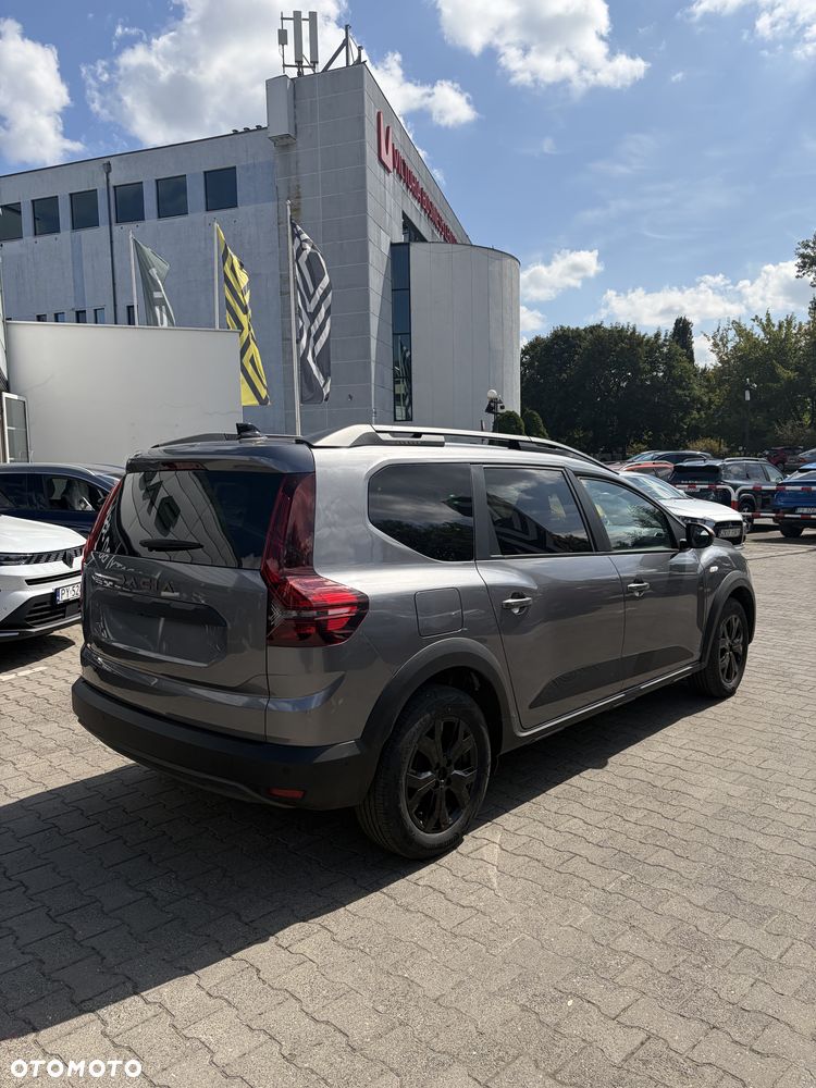 Dacia Jogger 1.6 Full Hybrid 140 Extreme MMT - 8