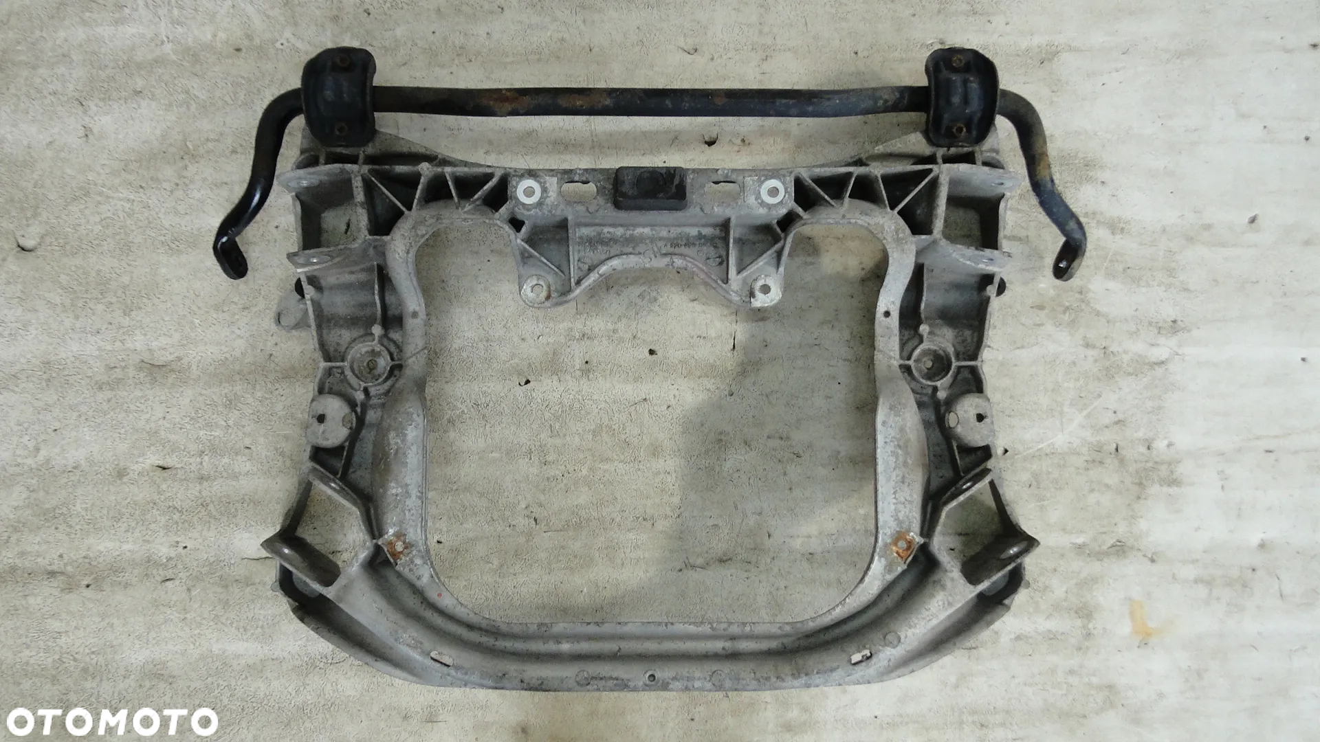 MERCEDES S-KLASA W220 ŁAWA SANKI KOŁYSKA WÓZEK BELKA SILNIKA 5.0 V8 - 6