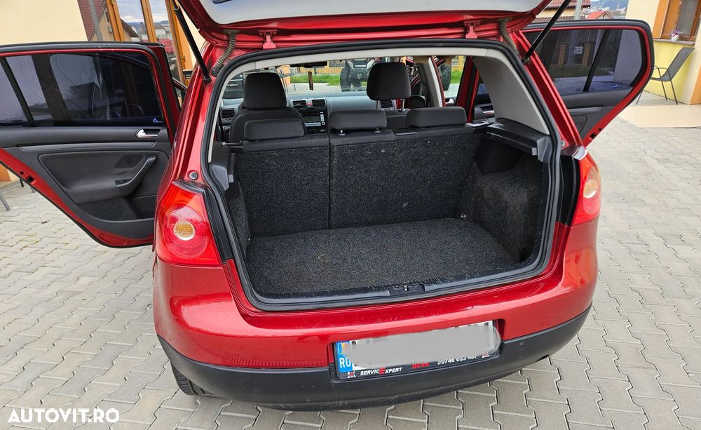 Volkswagen Golf 1.6 Comfortline - 8