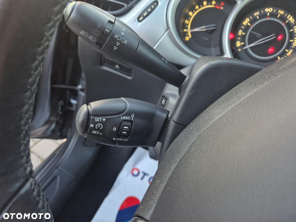 Citroën C3 1.4 VTi Exclusive - 37