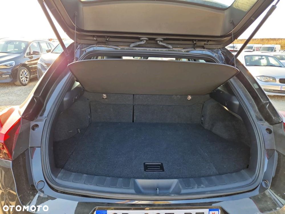 Lexus UX - 7