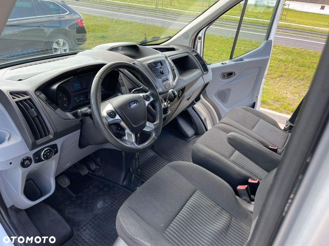 Ford Transit - 13