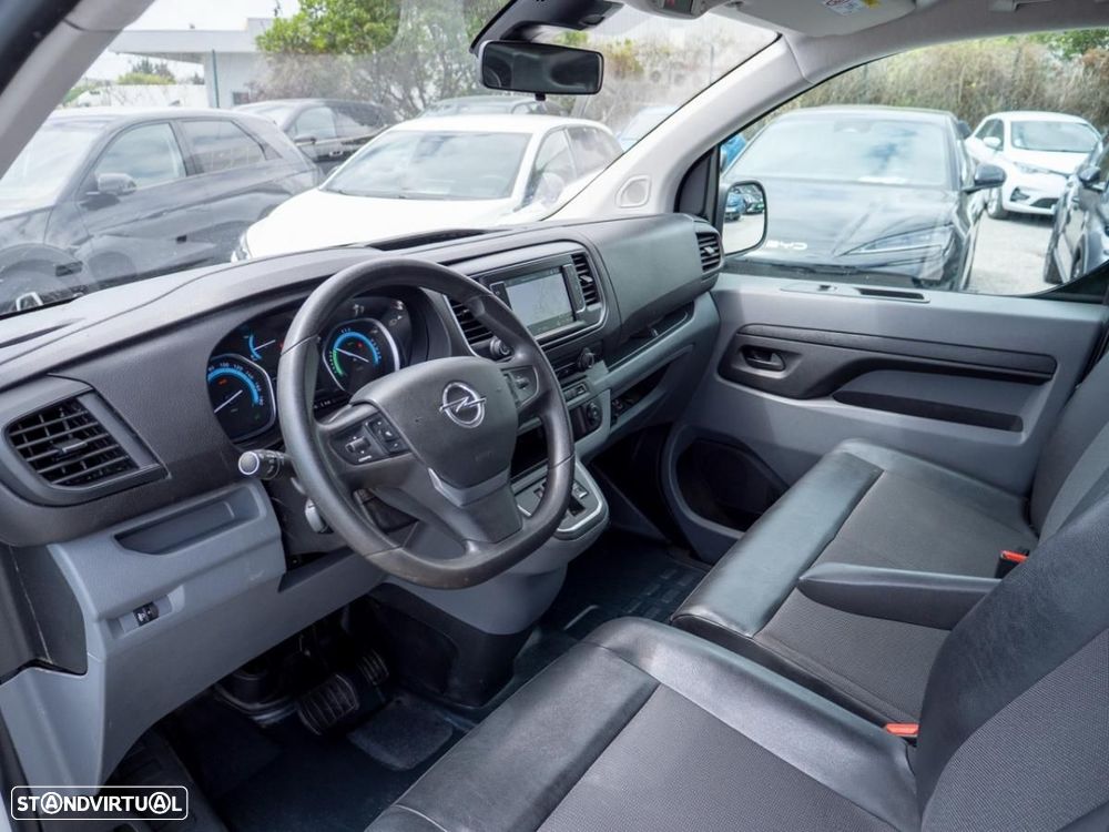 Opel Vivaro - 23