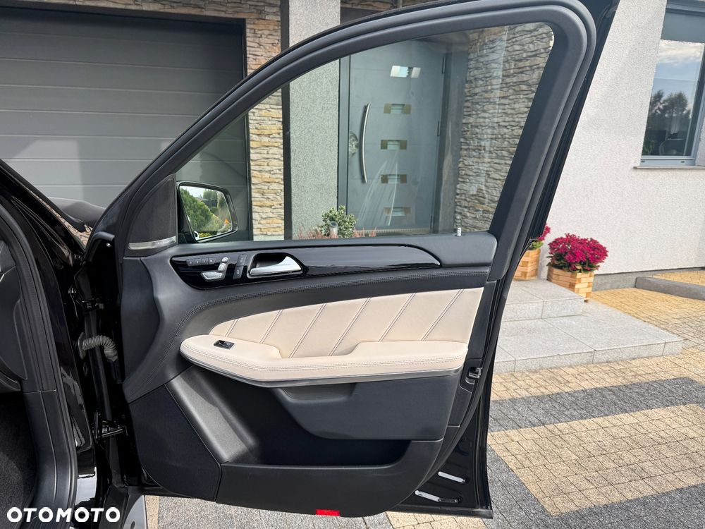 Mercedes-Benz GLS AMG 63 4-Matic - 21