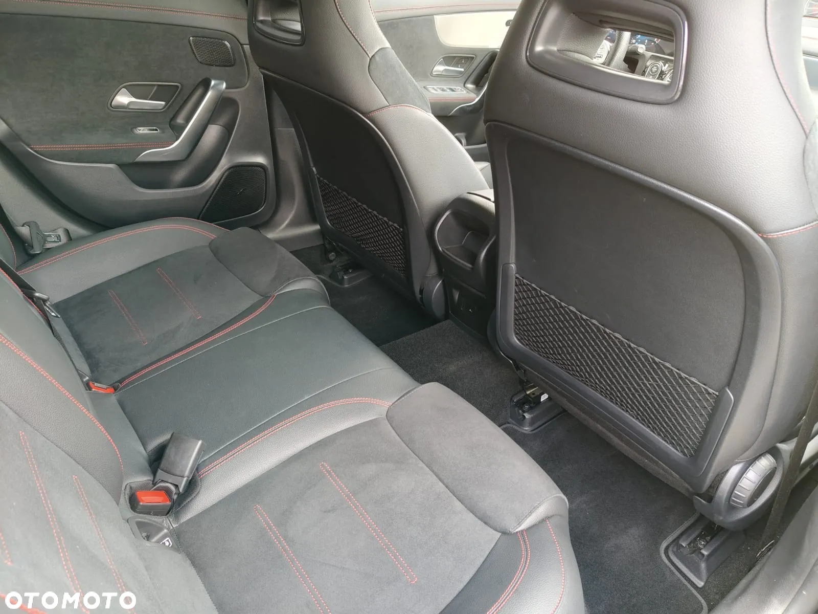 Mercedes-Benz CLA 200 d AMG Line 8G-DCT - 22