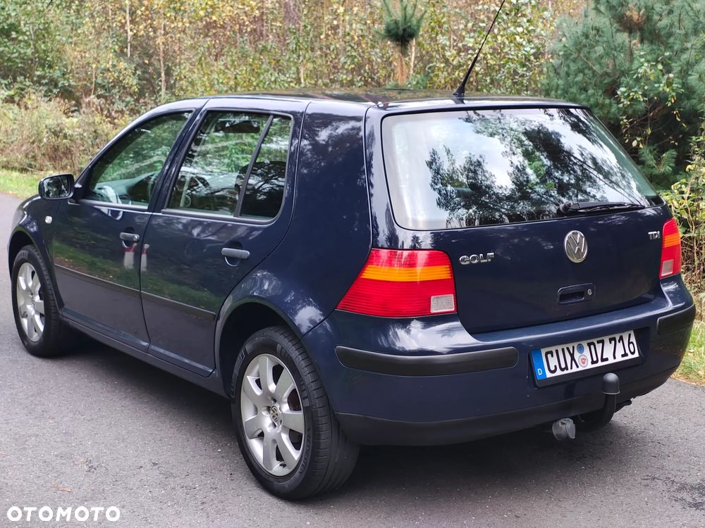 Volkswagen Golf - 17