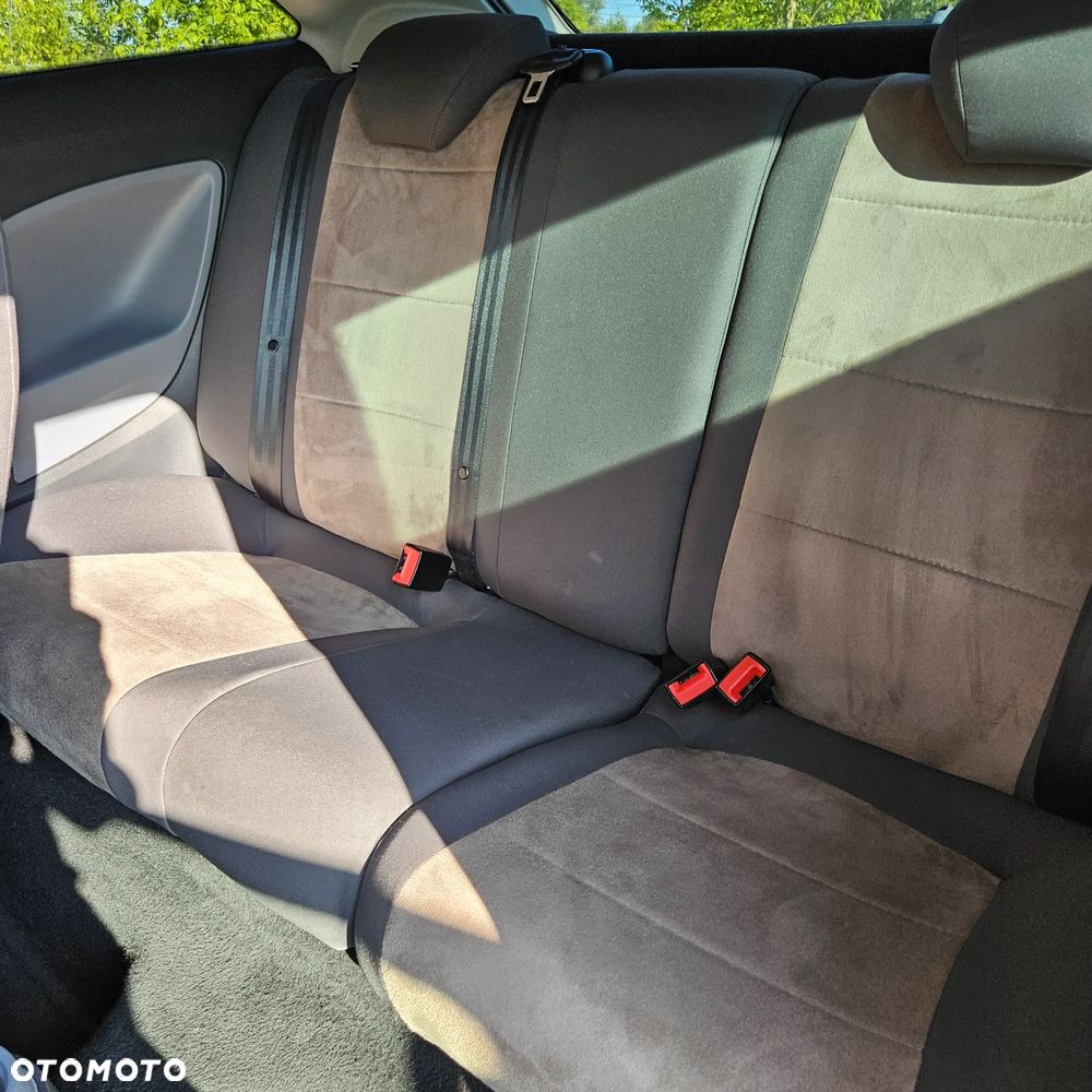 Seat Ibiza 1.2 12V Reference - 6