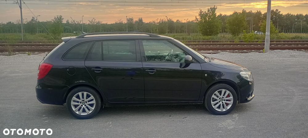 Skoda Fabia 1.4 TSI DSG RS - 2