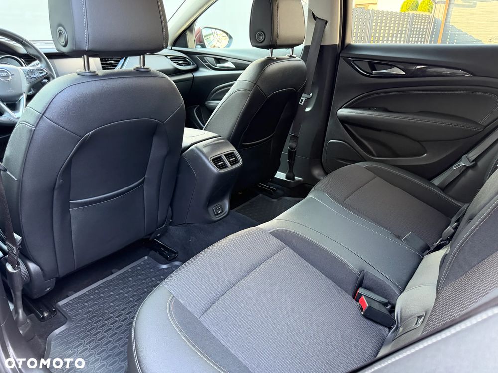 Opel Insignia 2.0 CDTI Edition - 26