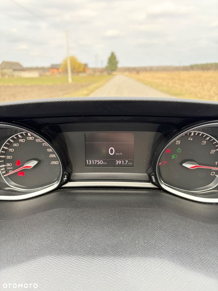 Peugeot 308 - 11