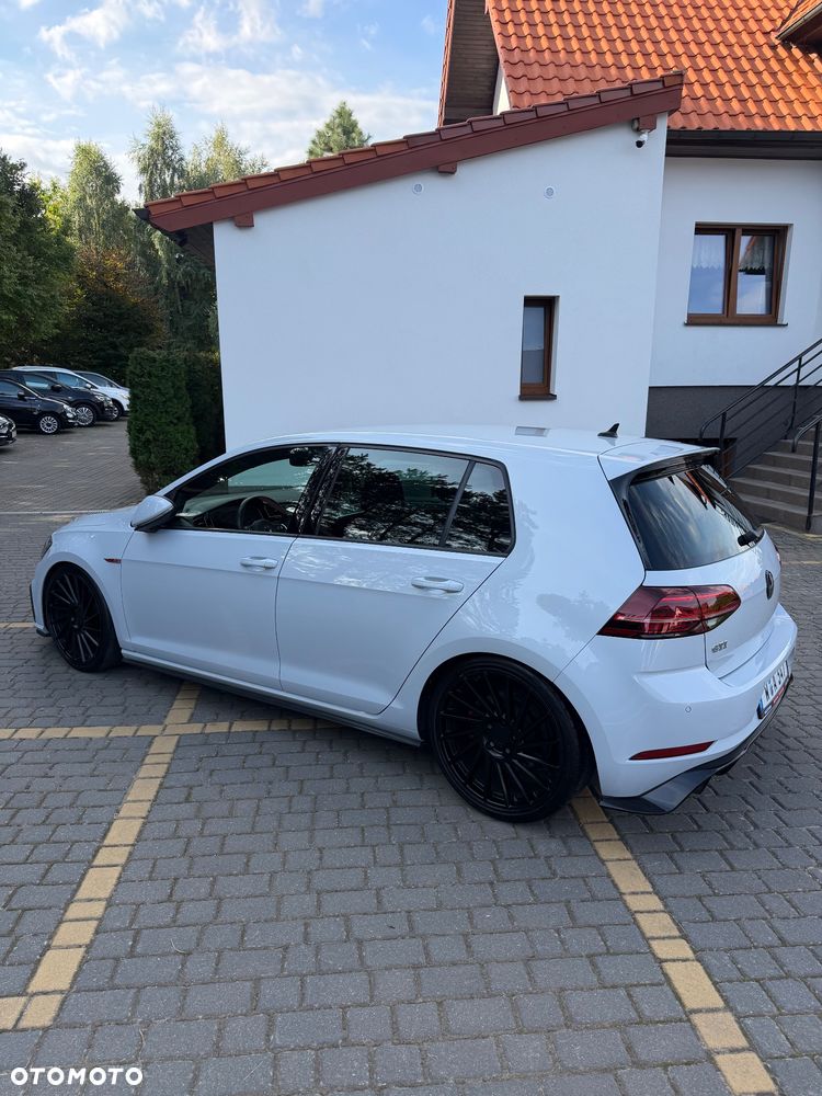 Volkswagen Golf GTI (BlueMotion Technology) DSG - 39