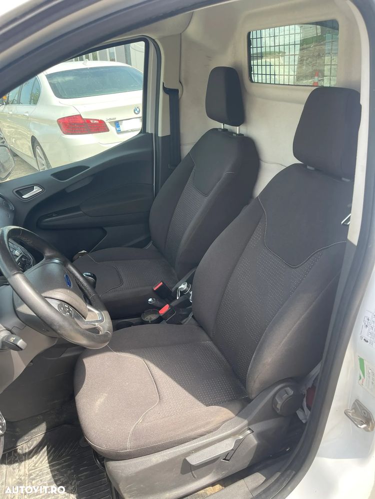 Ford Transit - 17