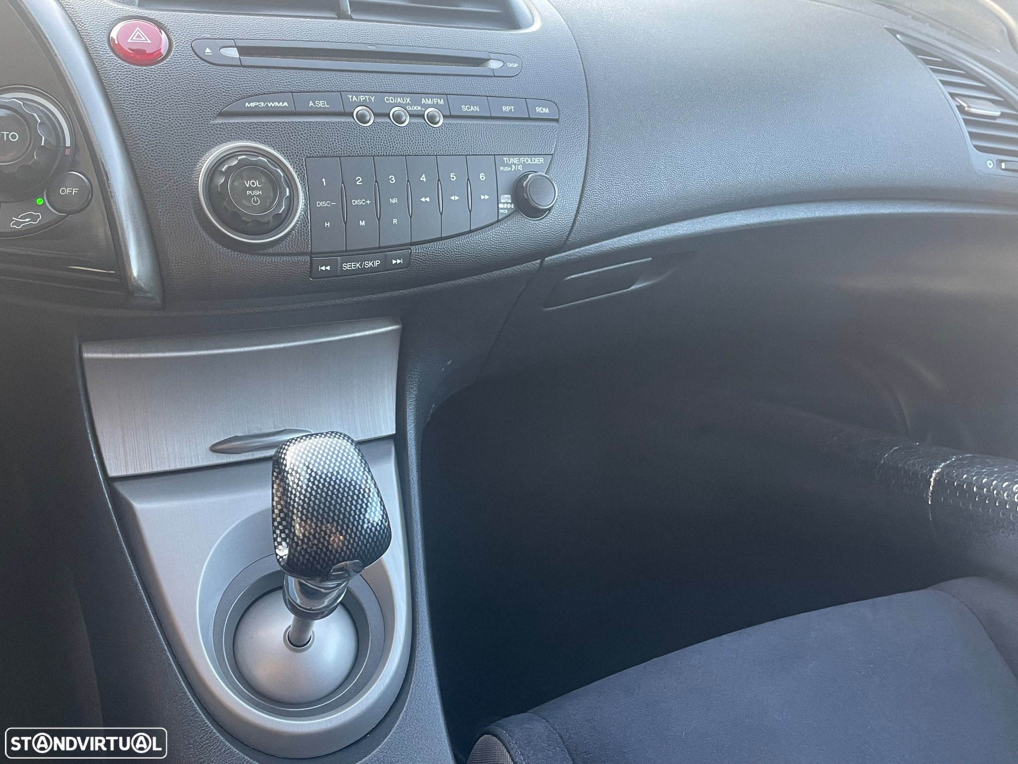 Honda Civic 1.8 Sport - 9
