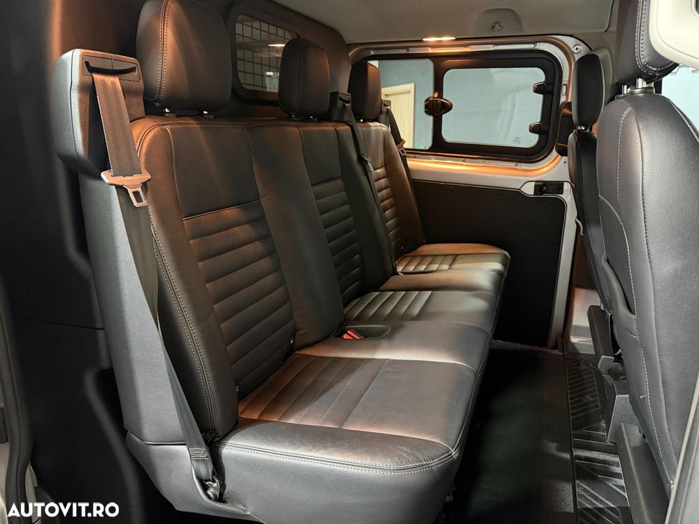 Ford Transit Conect - 16