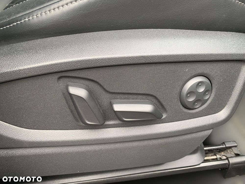 Audi SQ5 Sportback - 27