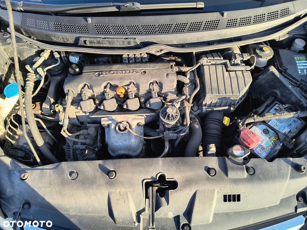 Honda Civic 1.8 Executive - 14