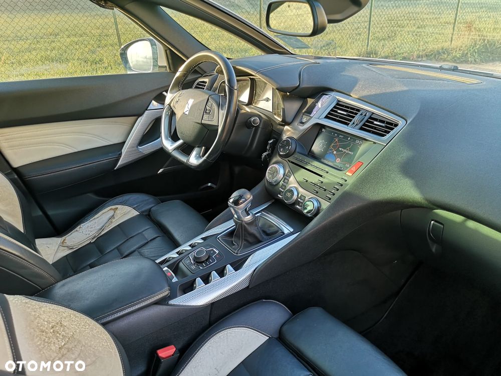 Citroën DS5 HDi 165 Business - 25