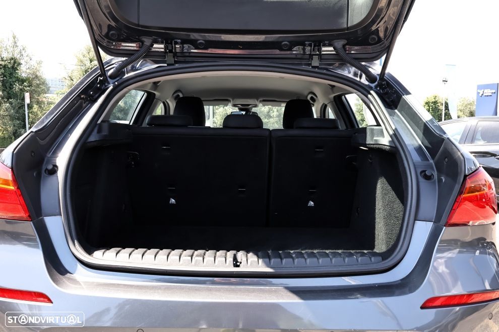 BMW 118 i Auto - 18