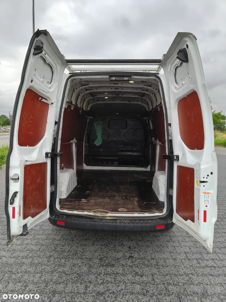 Ford transit custom - 11