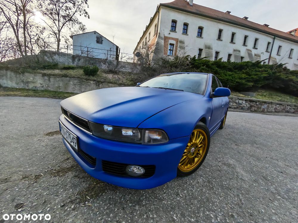 Mitsubishi Galant - 32